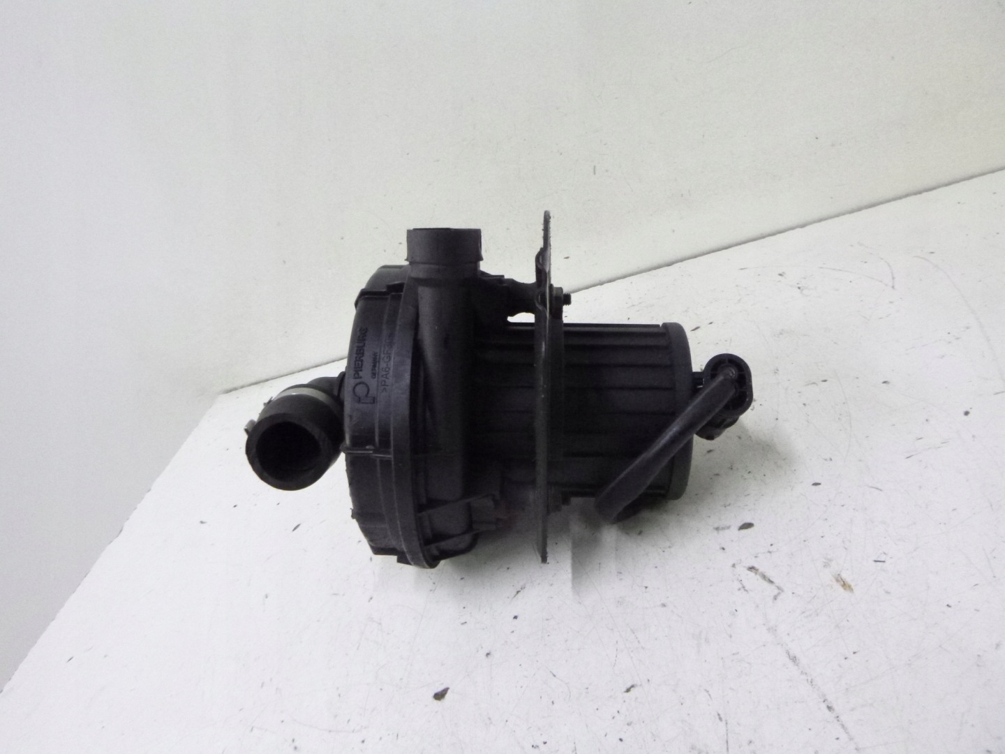 pump circulation air heating BMW E46 02r.