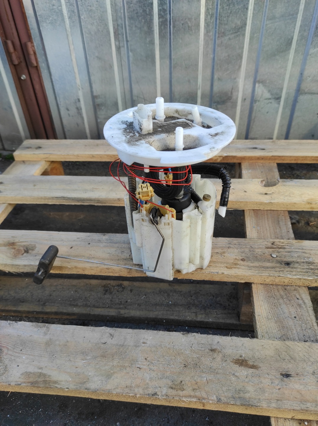 feed pump VOLVO S80 V70 S60 V60 31372892