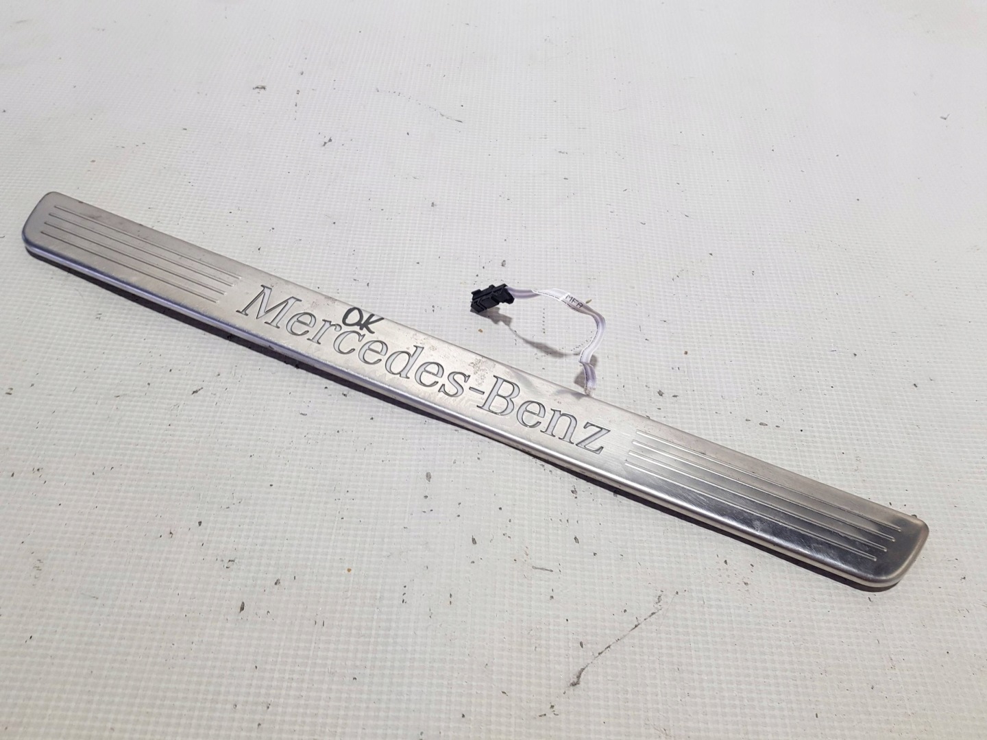 cap threshold front front side left Mercedes CLA W117 W246