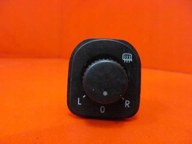VW Golf VI 6 5K1 PASSAT B6 SEAT SKODA AUDI PANEL mirror control switch EU
