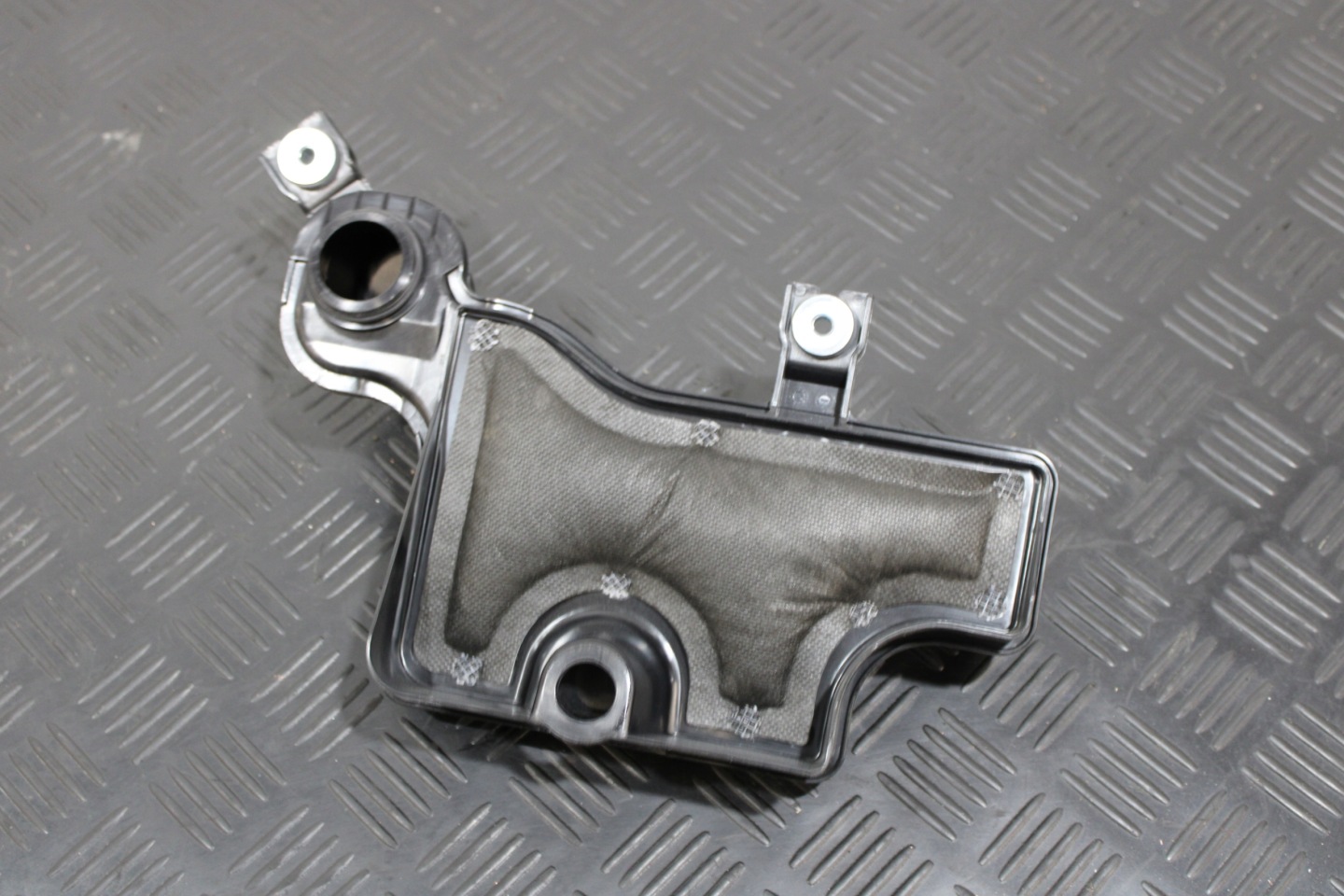 REZONATOR luft HONDA JAZZ V 5 LIFT -2023