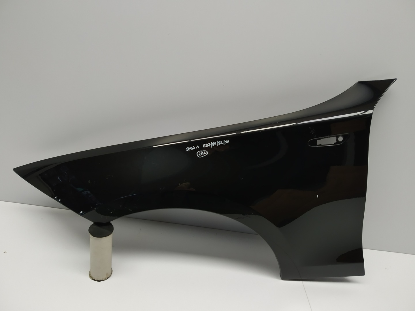 E87 Bmw E81 fender front left front original