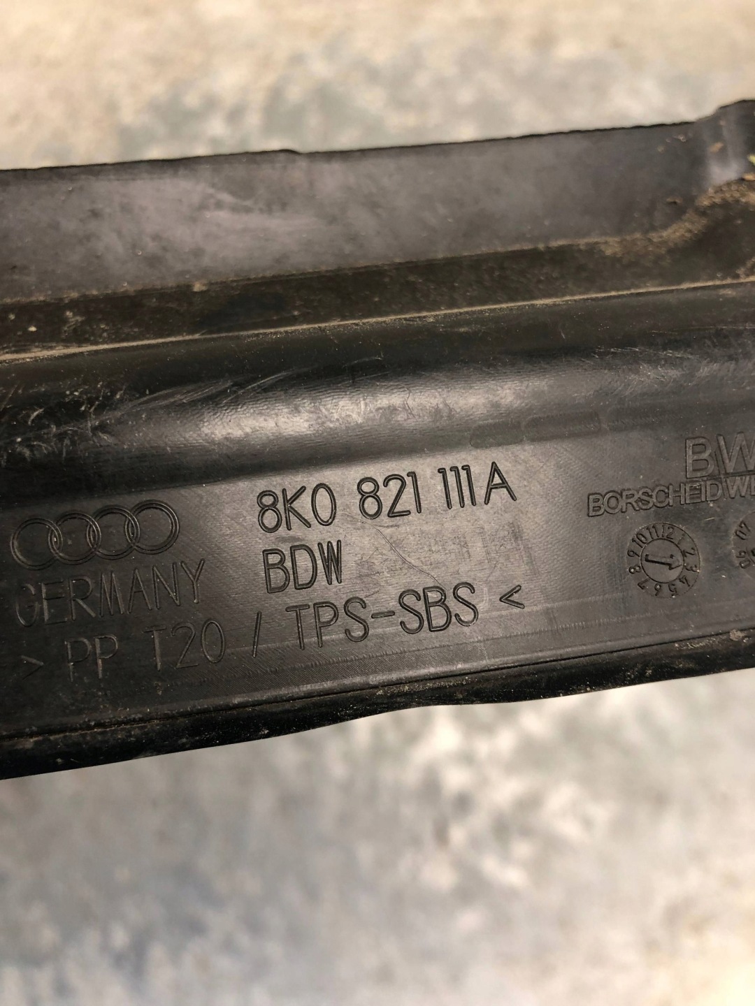 Insonorisation Aile Gauche Avant AUDI A4 B8 8K0821111A