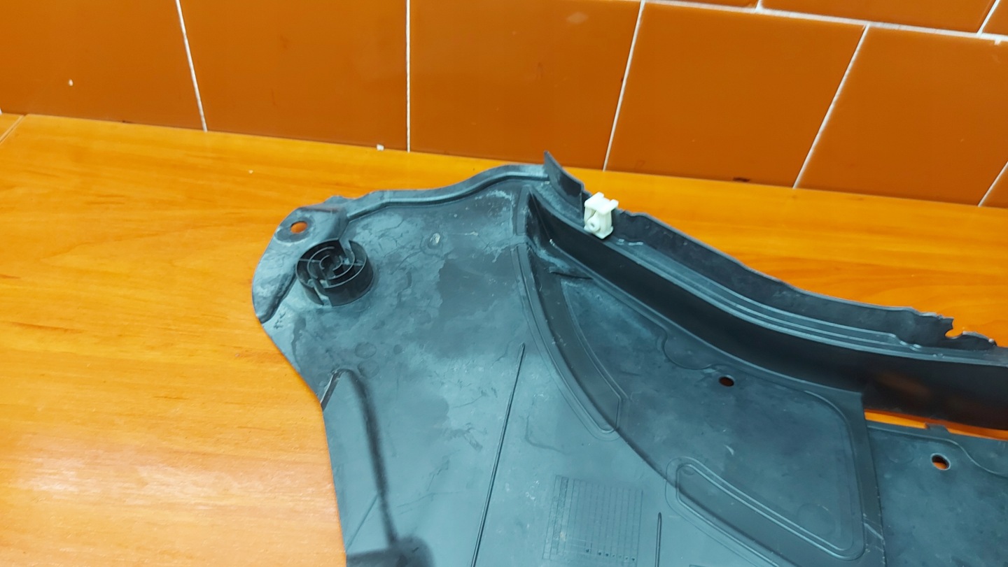 mudguard TROJKAT part NADKOLA left front BMW 5 G30 G31
