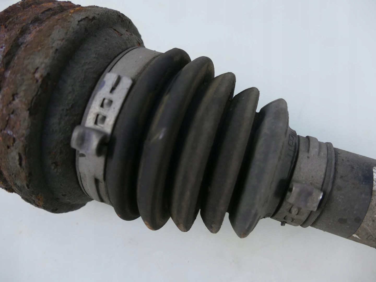 AUDI A5 8T LIFT 2.0 TDI semi-axis rear part rear A4 B8