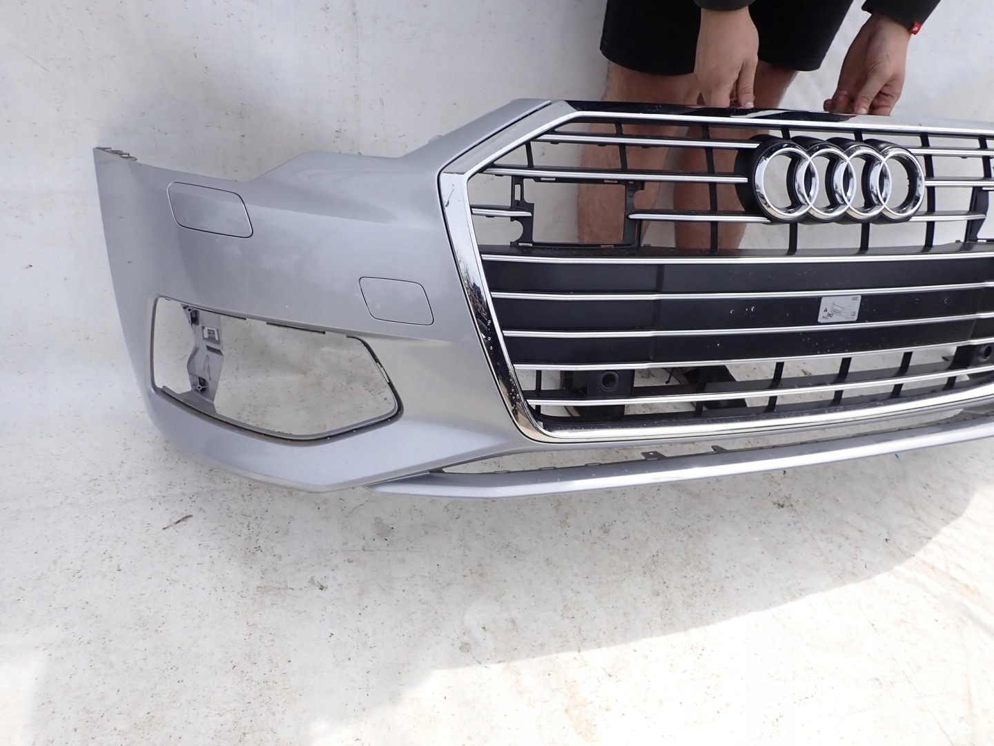 AUDI A6 C8 4K 18-23 bumper front front washer