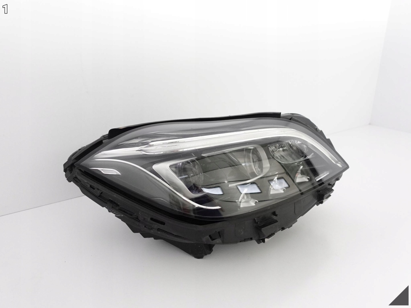 MERCEDES CLS 218 LIFT 14-18 MULTIBEAM FULL LED EU light right front