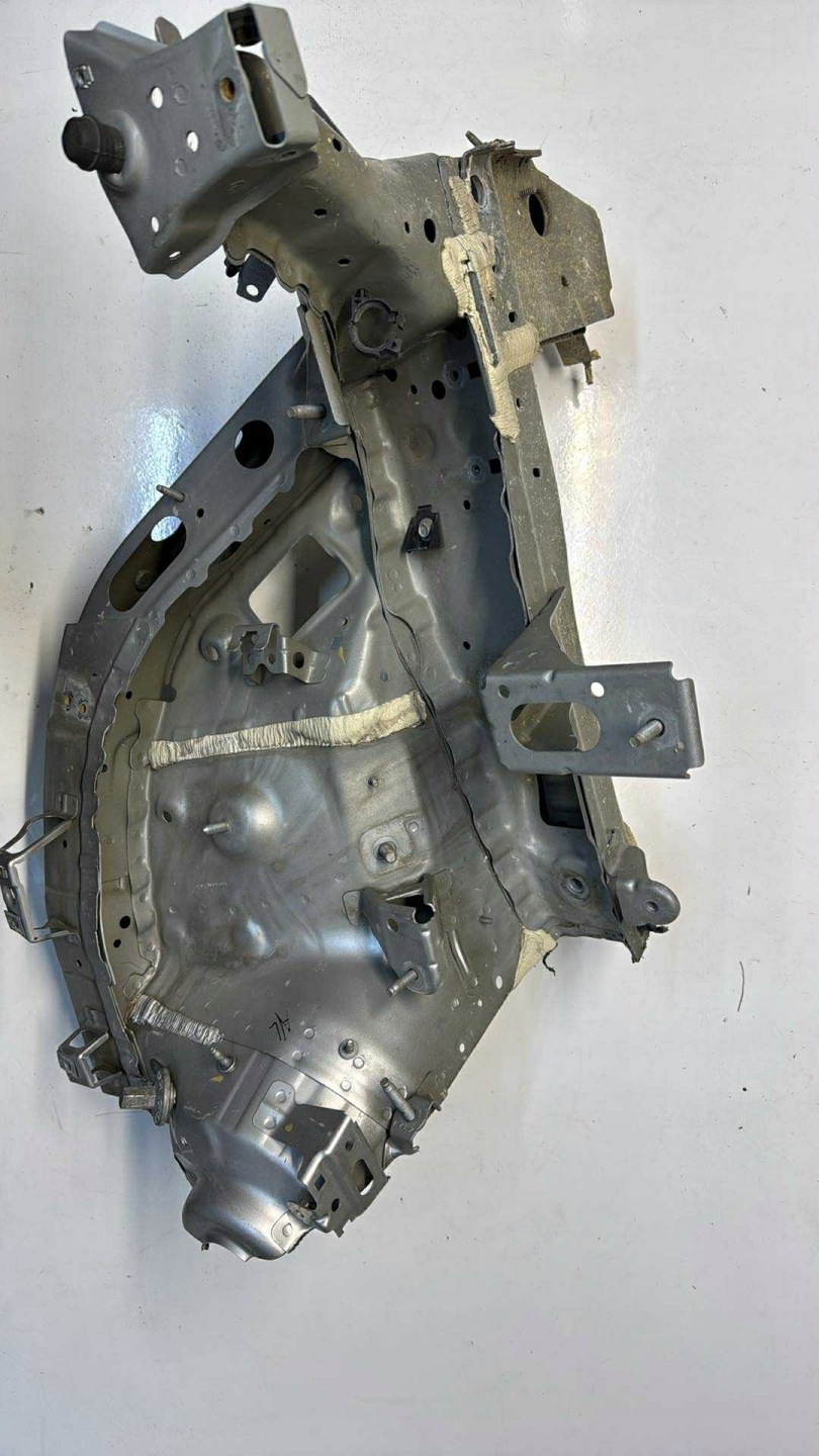 quarter Opel AMPERA CHEVROLET VOLT front left left front quarter
