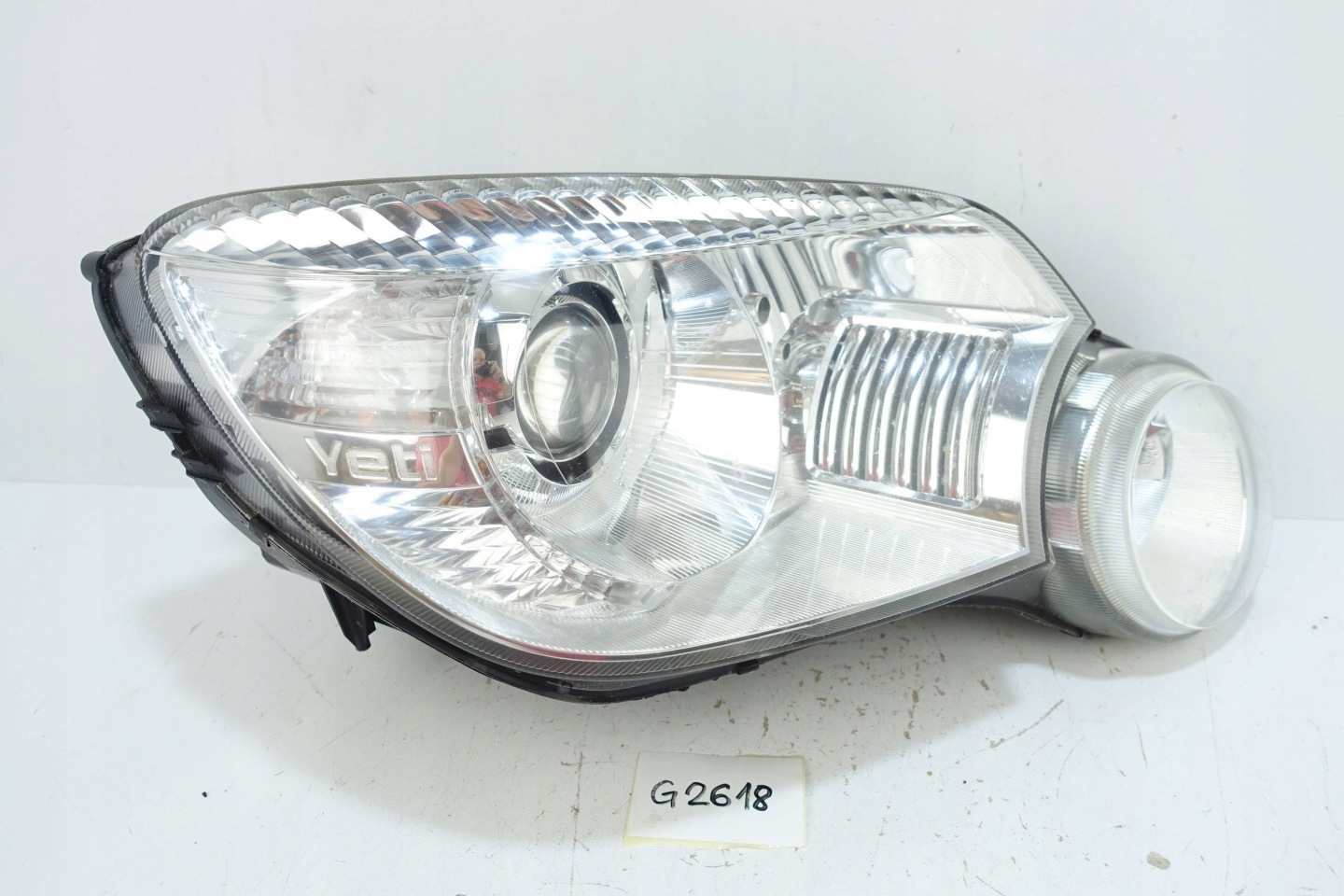 SKODA YETI XENON light right front right front 5L1941016B