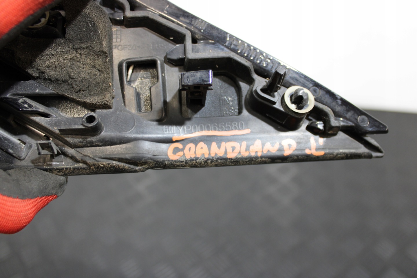 Copri parafango sinistra YP00065580 OPEL GRANDLAND X