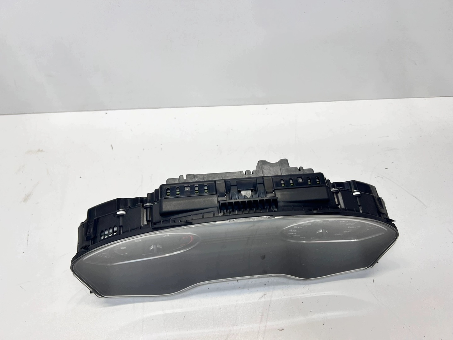 dials dials AUDI A4 B9 2.0 TDI 8W5920971C UK !