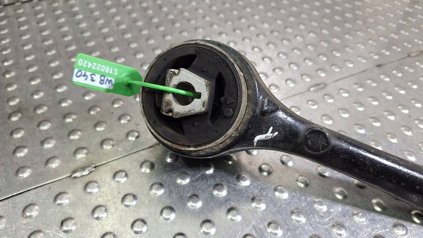arm front left front upper 3412141 BMW X3 E83