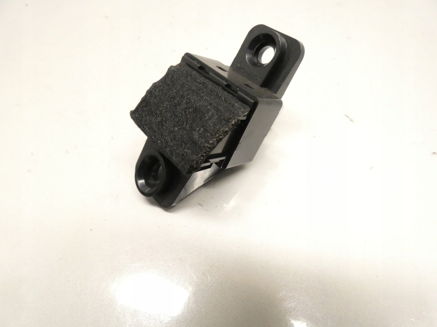 MIKROFON MAZDA 5 e CR19 LIFT 07-10 CD87 66 EMO