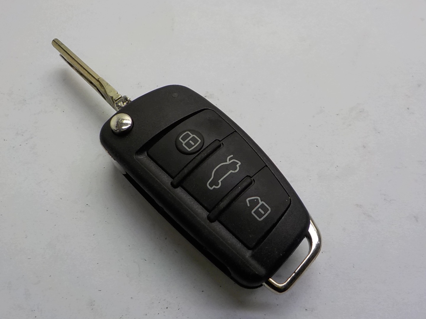 AUDI A3 II 8P Clé PILOT