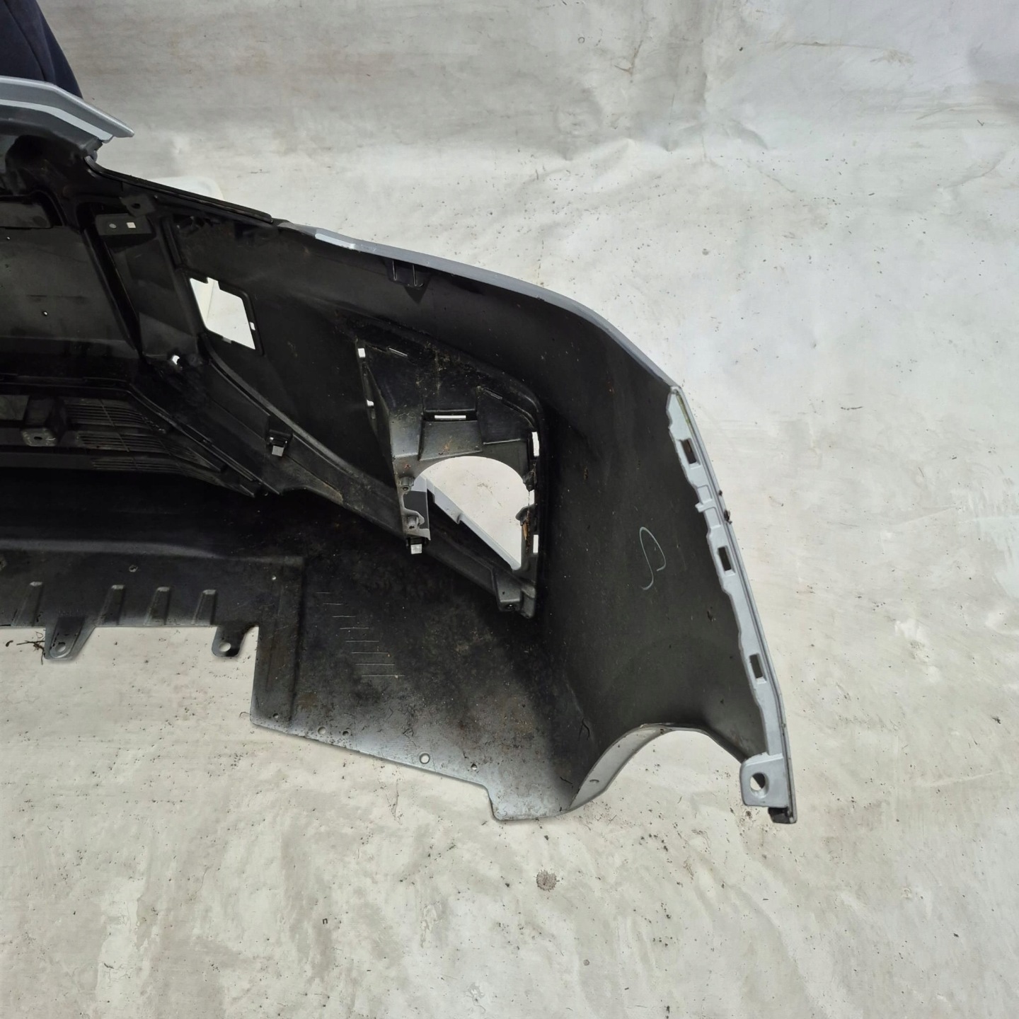 MITSUBISHI SPACE STAR II 2 LIFT 19-24 bumper front front 6400J973ZZ
