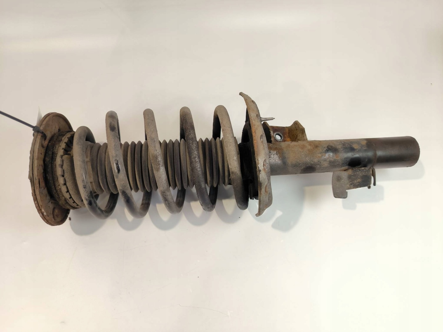 shock absorber left front 31201057 VOLVO S80 II