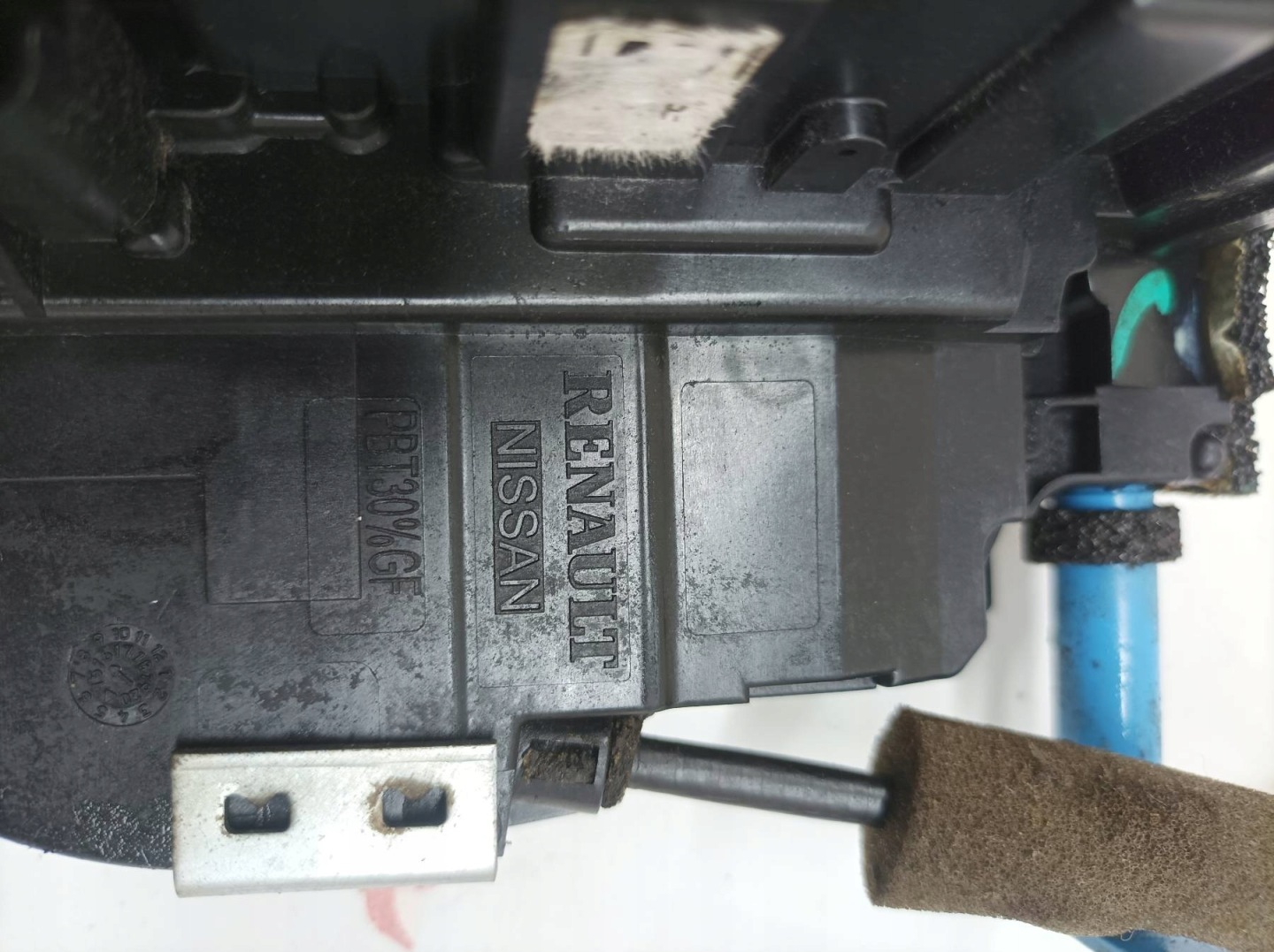 lock door left front Infiniti Q50 and (2013- )
