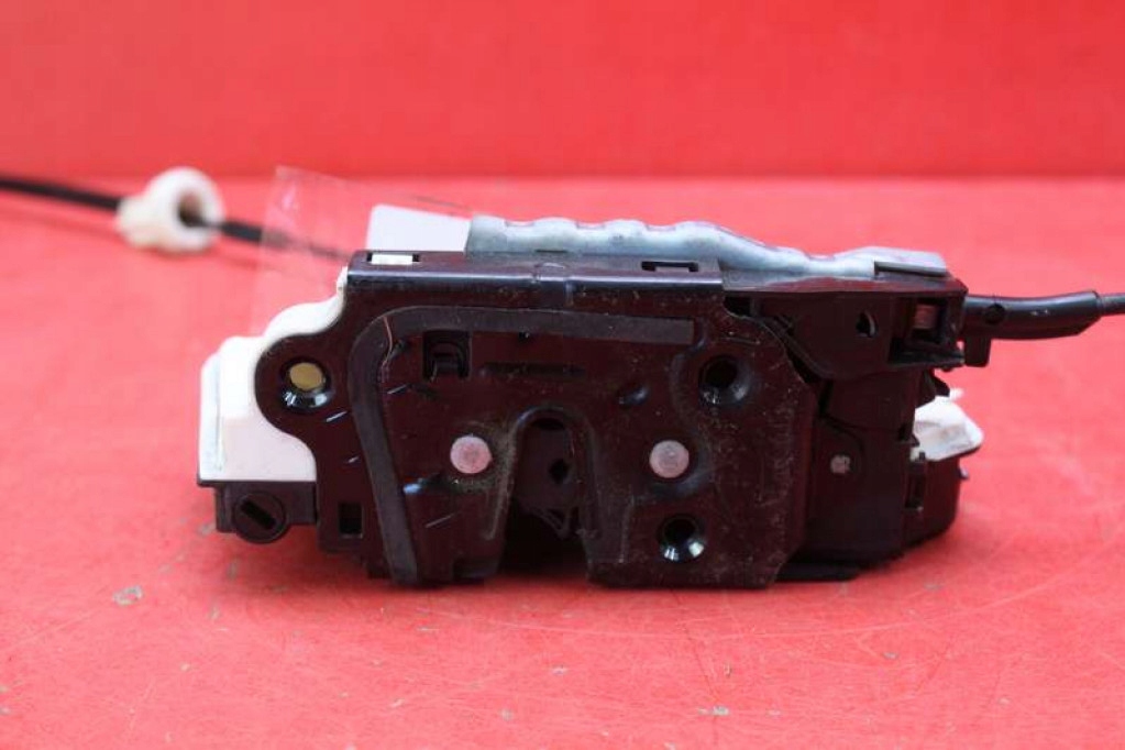 lock door right front front EU 5K1837016B VW GOLF 6 VI 08-15