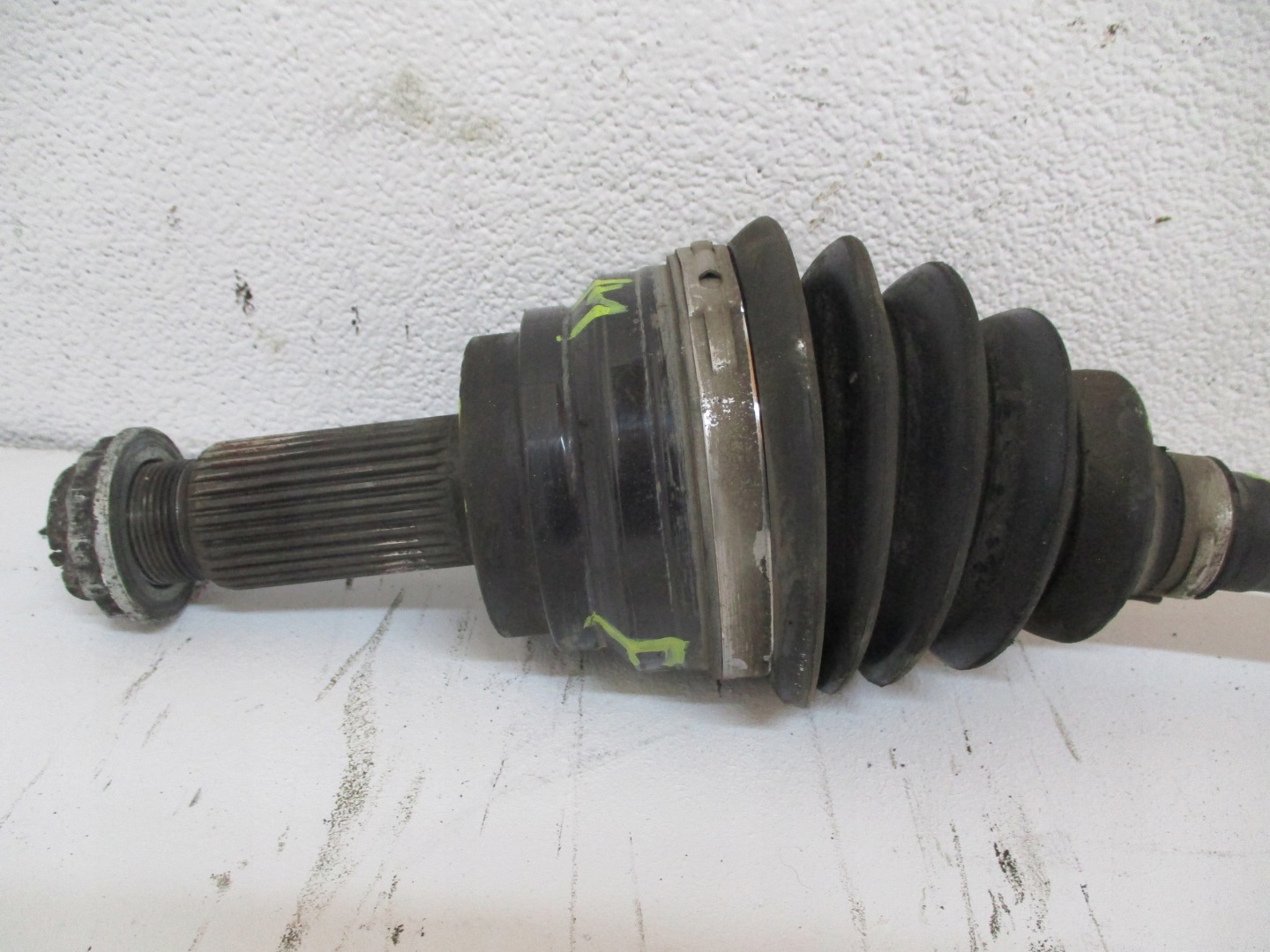 semi-axis left BMW X6 M F16 4.4i front