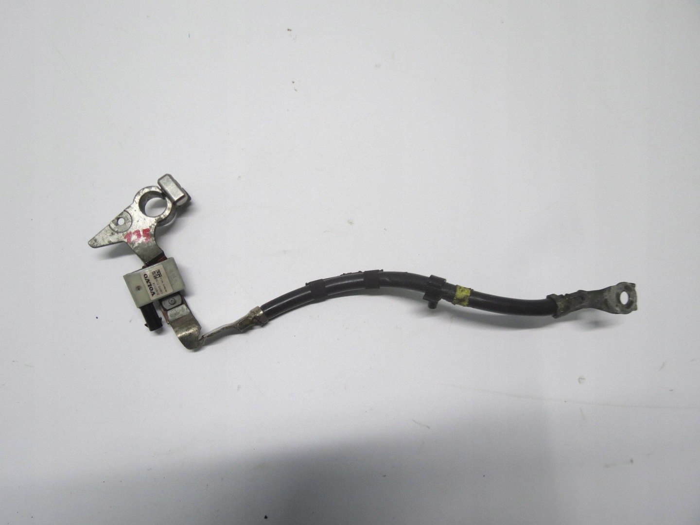Batteriemanagement Sensor AKUMULATORA VOLVO V60 und S60 II 31407114
