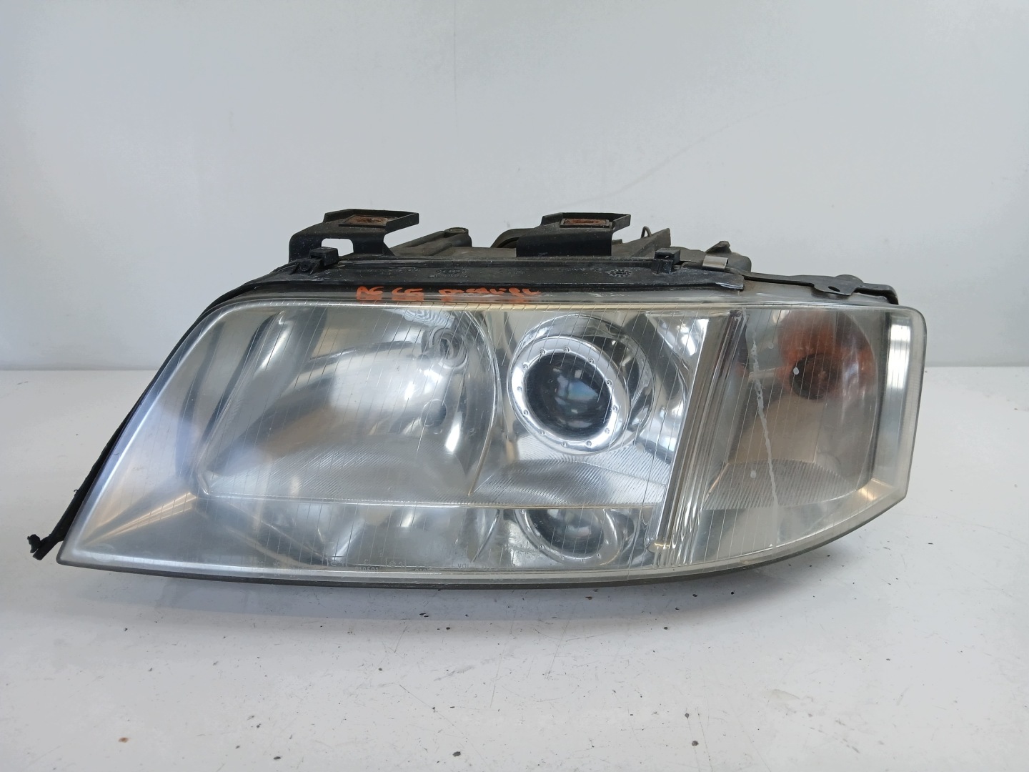 AUDI A6 C5 light left front lens XENON PRZEDLIFT