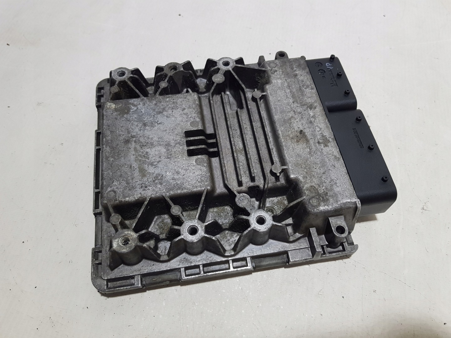 computer of the engine PORSCHE CAYENNE II 7P5 TURBO S 4.8 7P5906033