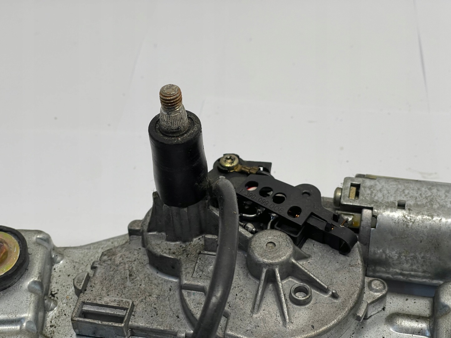 Ford OE 0390201552 motorić brisača stražnje