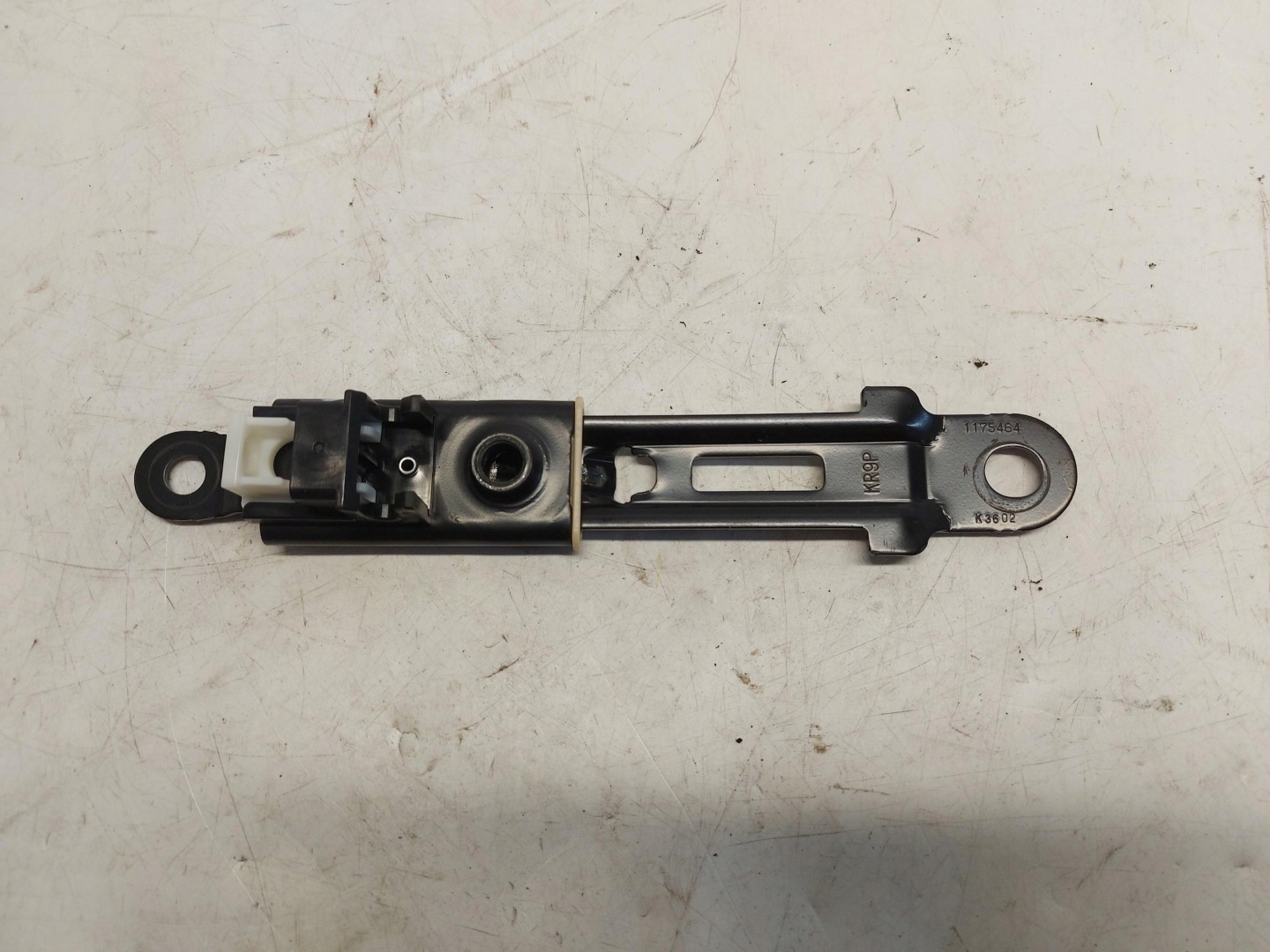 Mazda CX60 2023r suwak regulacja supports left left front mazcx60,576465