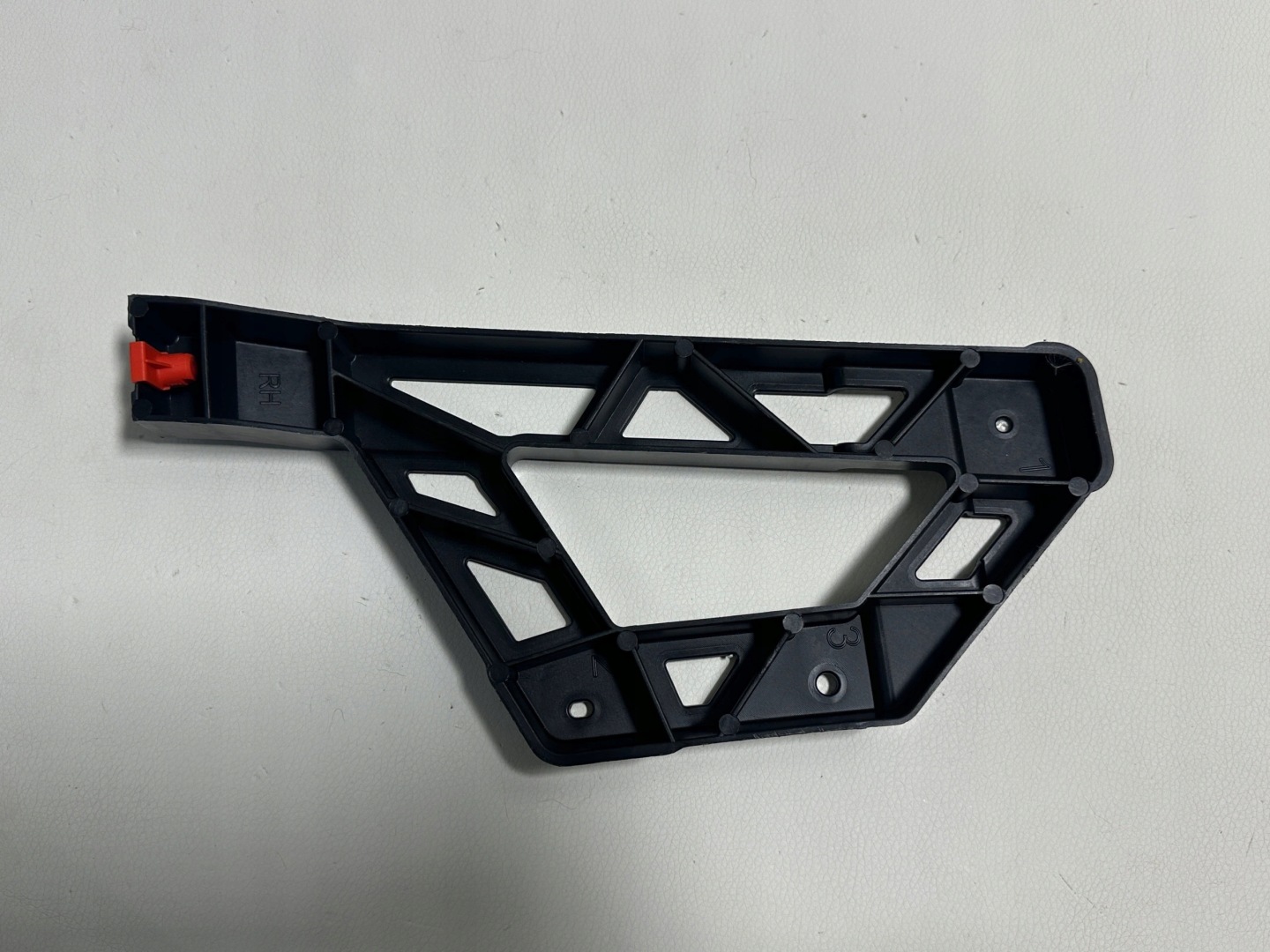 OPEL ADAM SUPPORT SUPPORT PLAQUE PARE CHOC DROITE 13356516