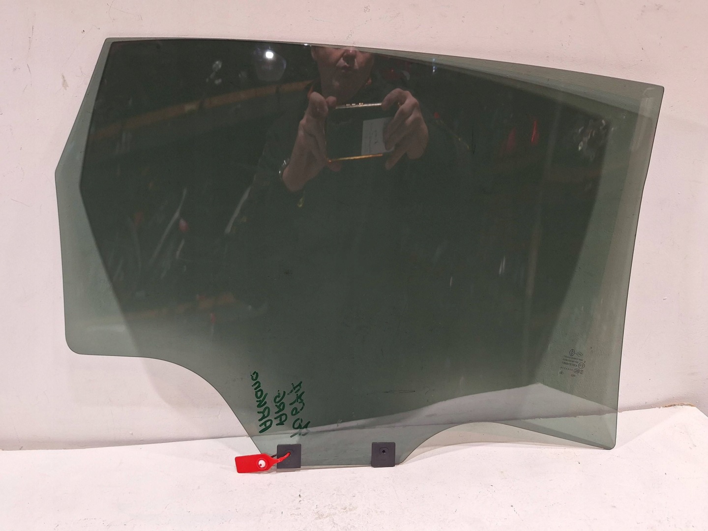 window door right rear part 43R-016881 RENAULT ARKANA
