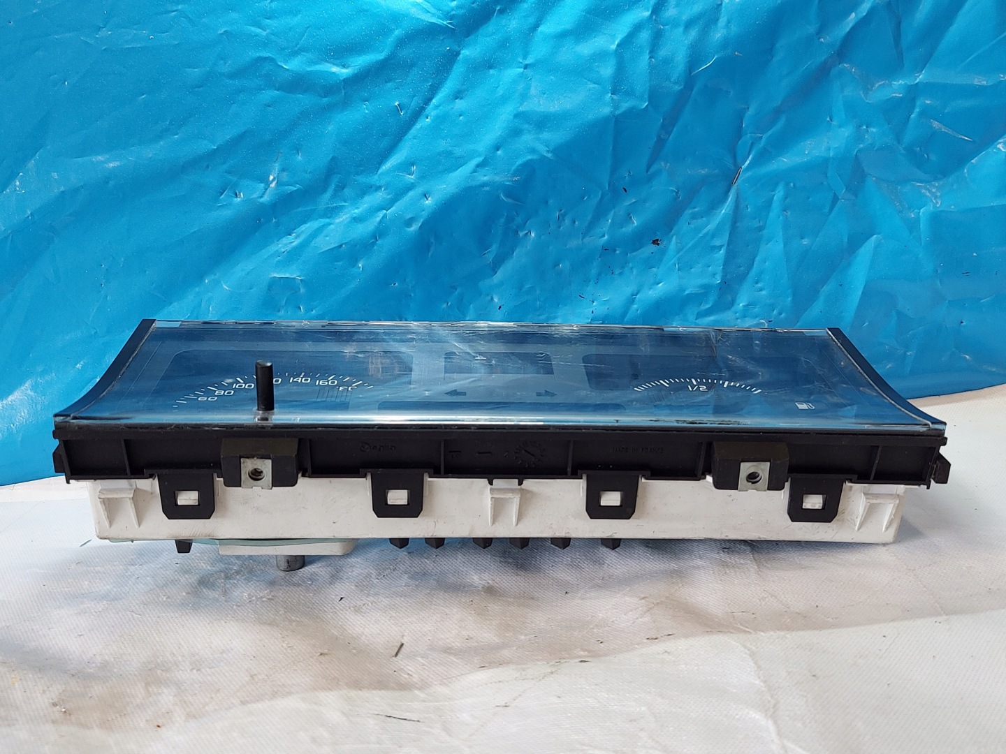 dials clock CLIO and 1.2 B 19327106