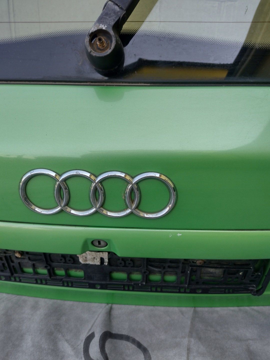 kapota kufru Audi A3 8L k:LY6K