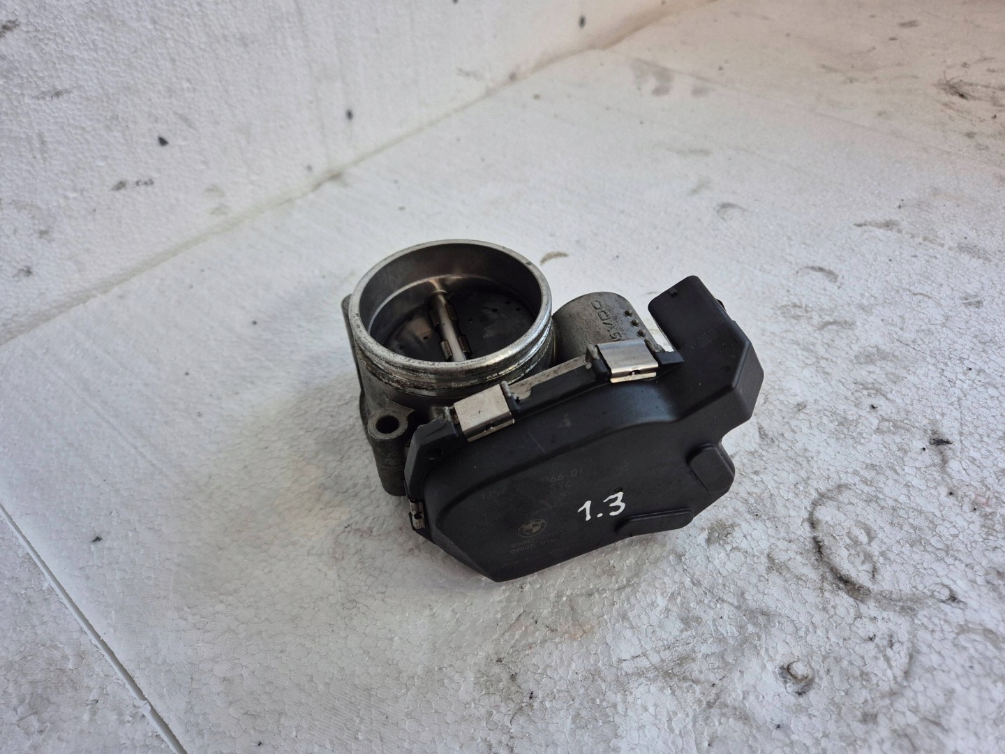 Vanne boitier papillon 7561066-01 BMW E60 E61 E81 E87 E90 E91