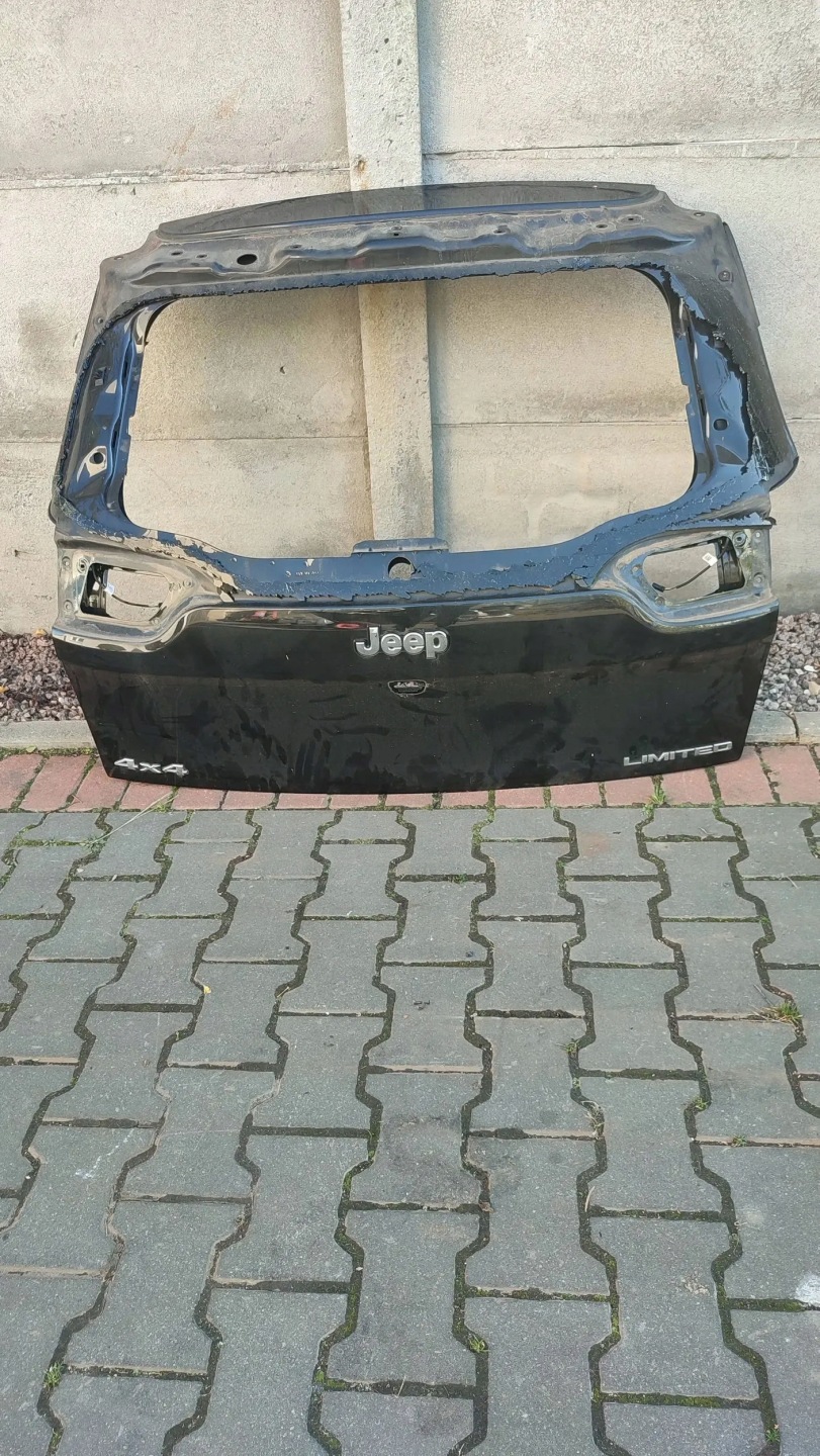 Jeep Cherokee 2015 trunk door boot rear part