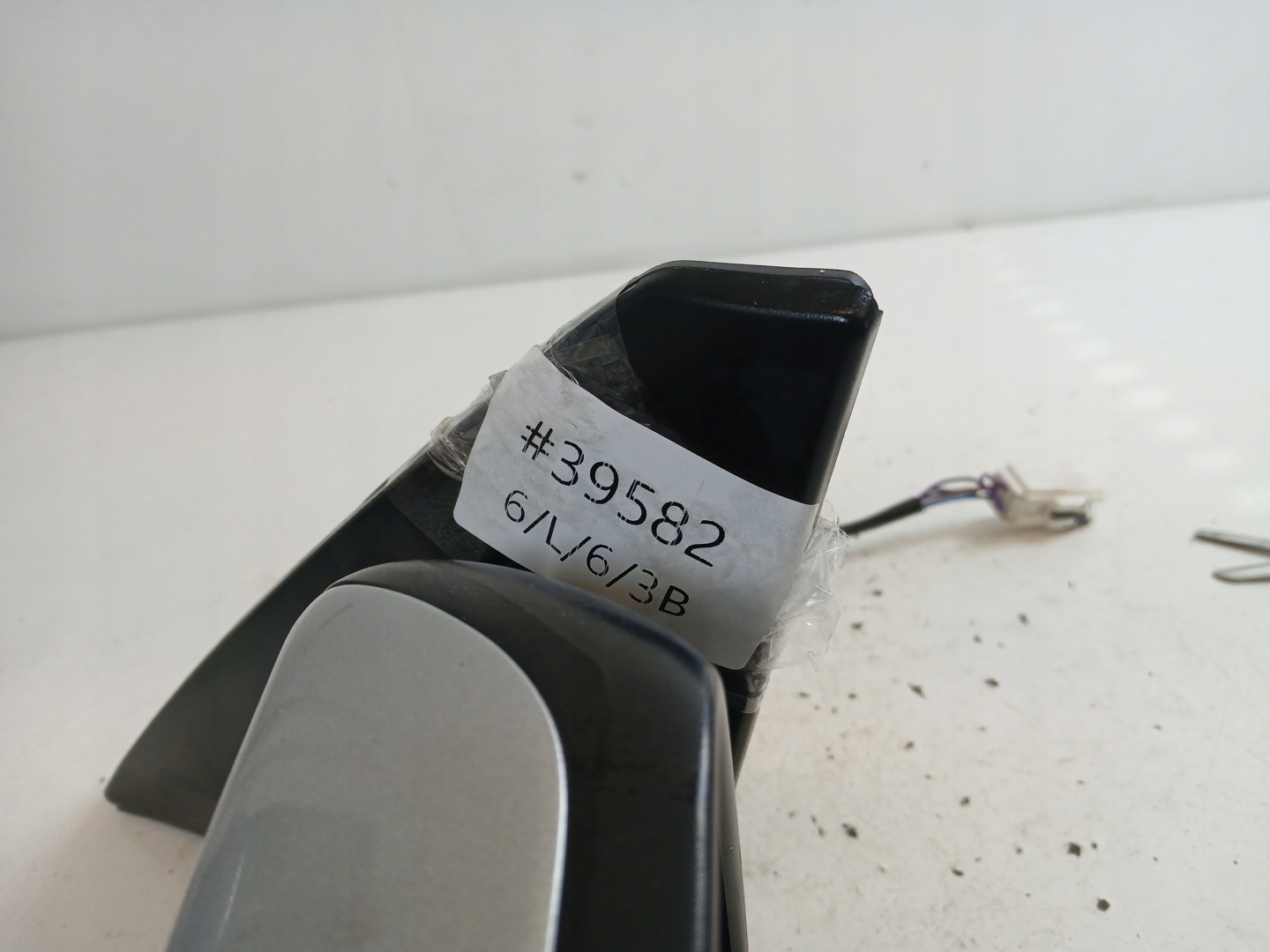 MAZDA 323F BJ mirror left 5 PIN silver