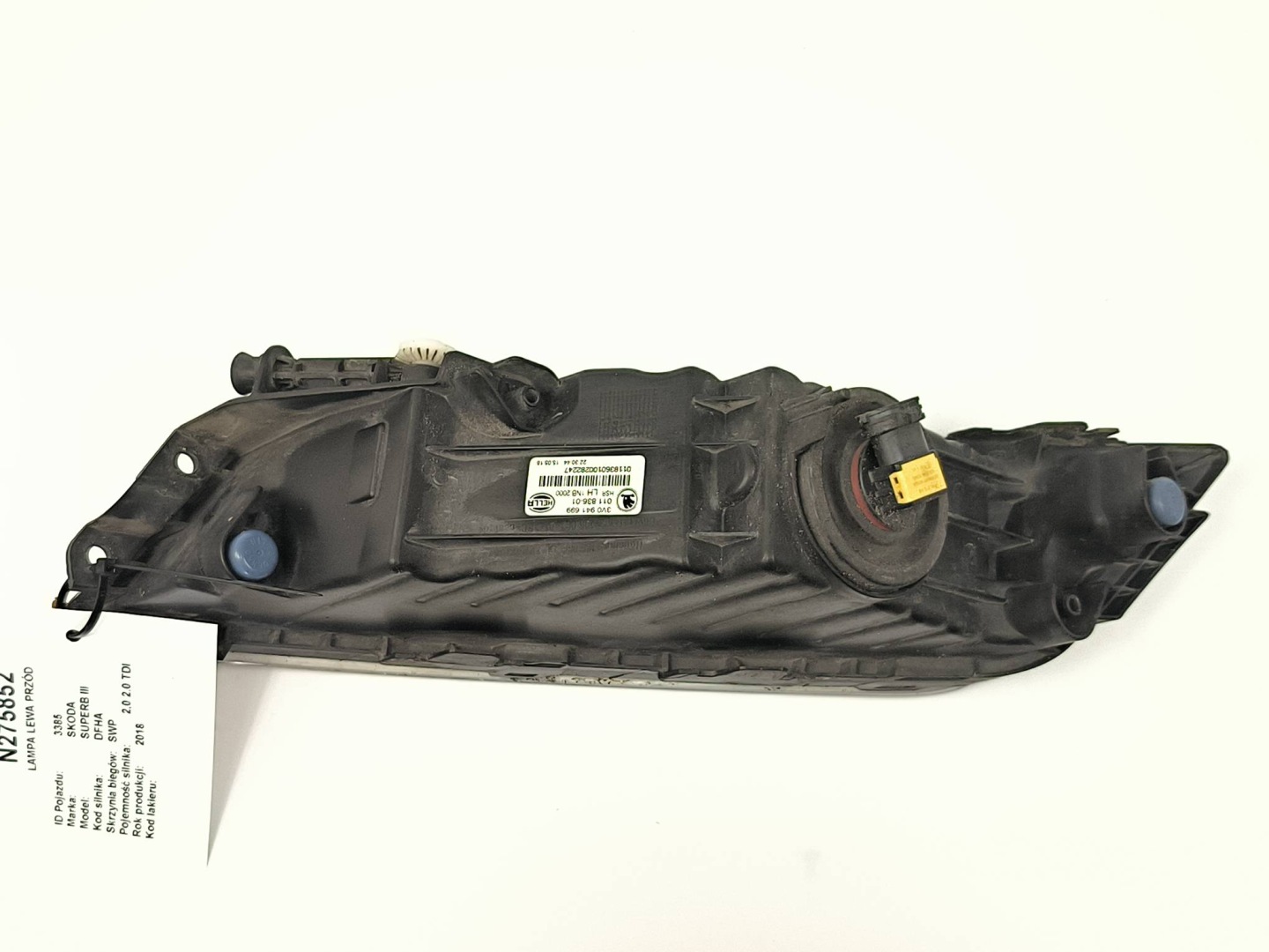 Nebelscheinwerfer links 3V0941699 SKODA SUPERB III