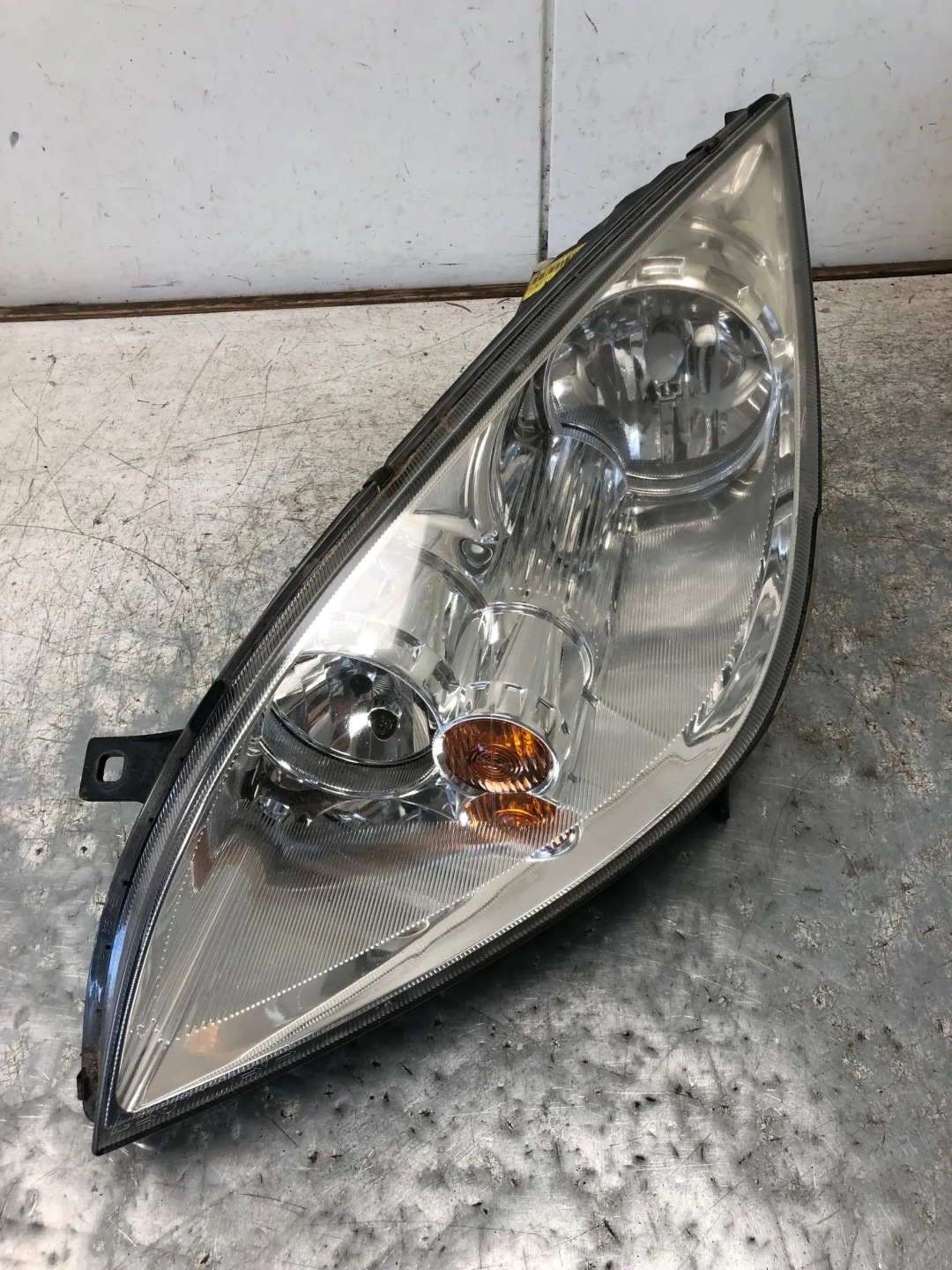 light left front MITSUBISHI COLT VI CABRIO 8301A283