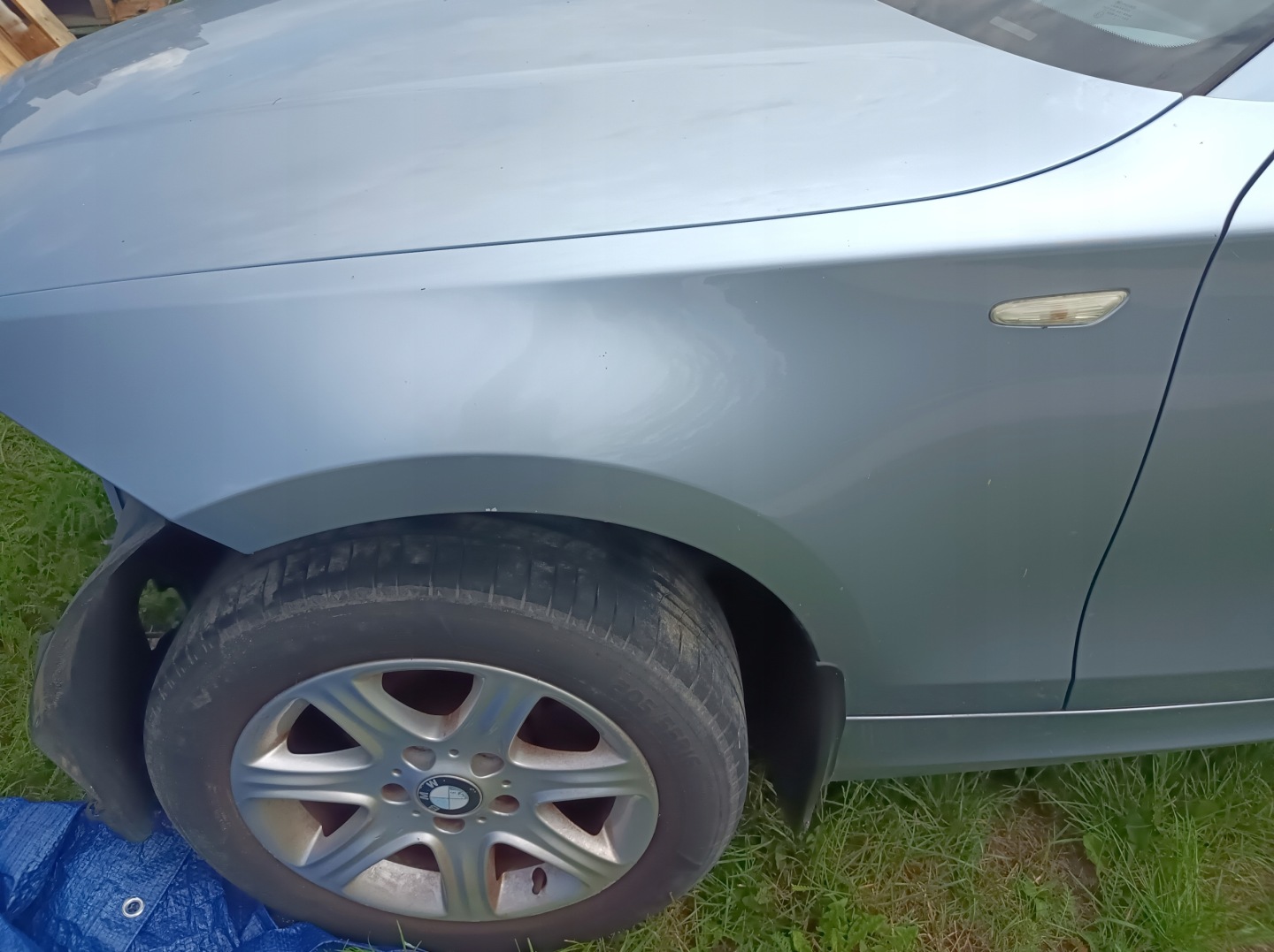 fender left front BMW E87 BLUEWATER 896