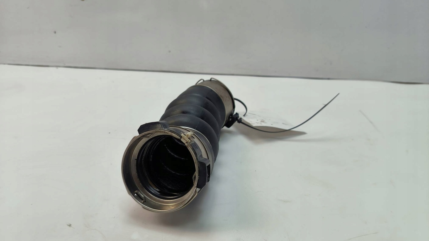 prijenos cijev interkulera 8571024 BMW 5 530D G30