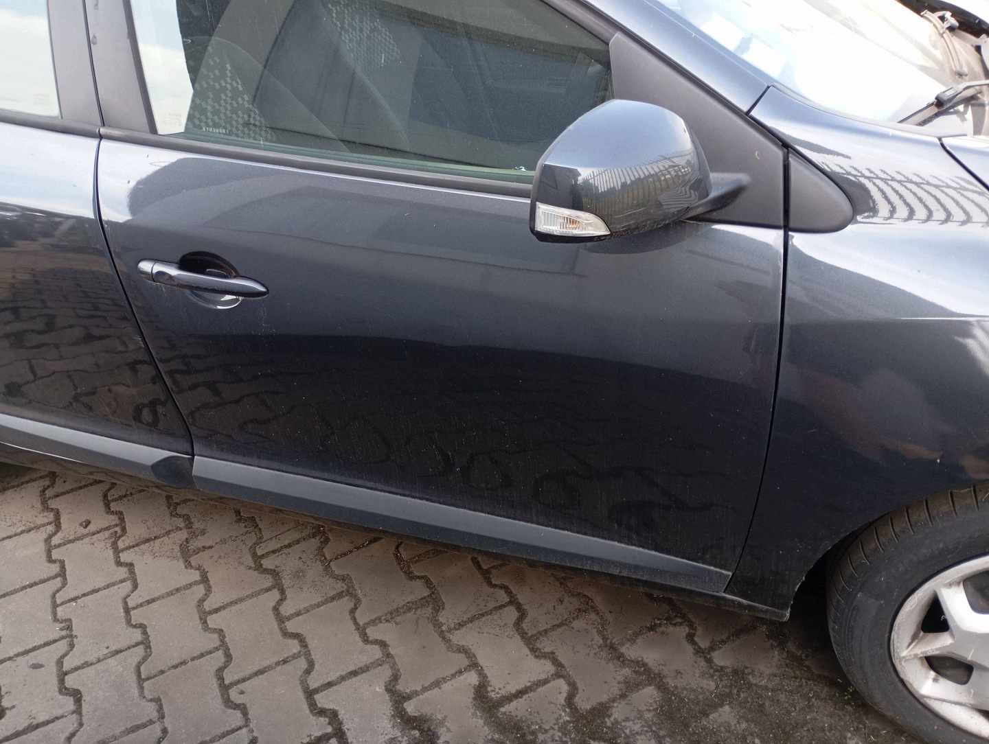 RENAULT MEGANE III 3 08- HB 5D KBI door front front right SZARE TEB66