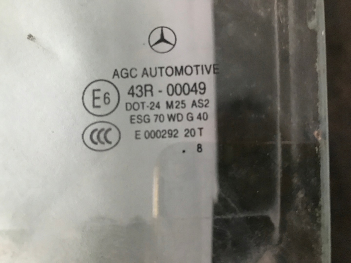 MERCEDES X204 GLK window door rear part left