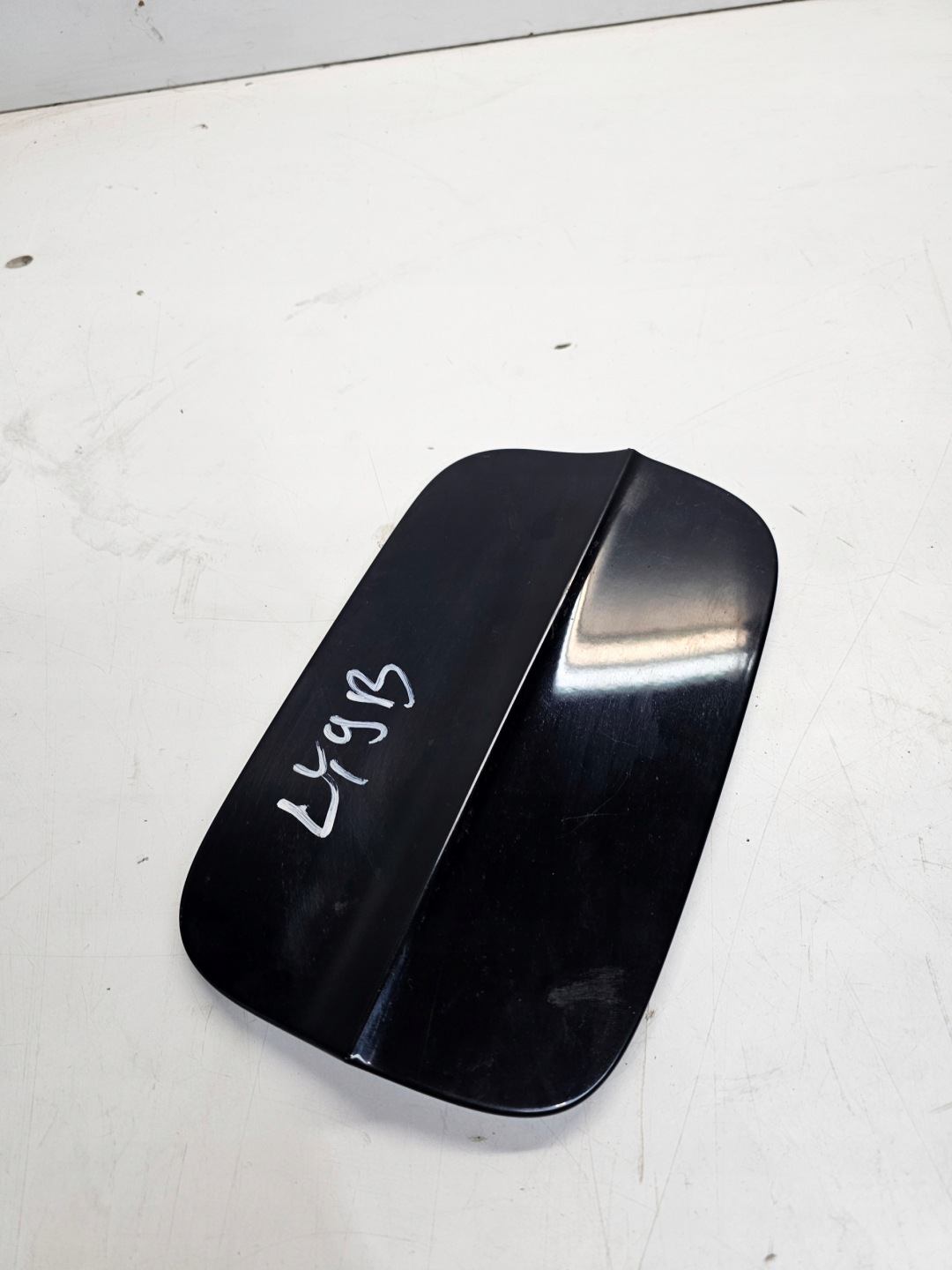 Volet trappe carburant Carburant AUDI A3 8V LY9B 8V4809907A