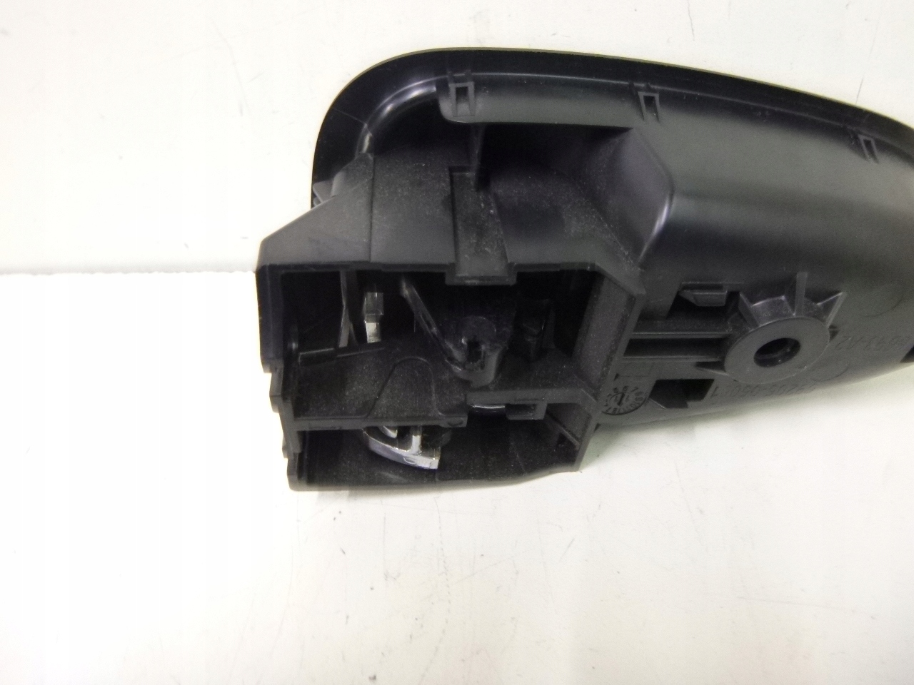 handle inner right Avensis T27