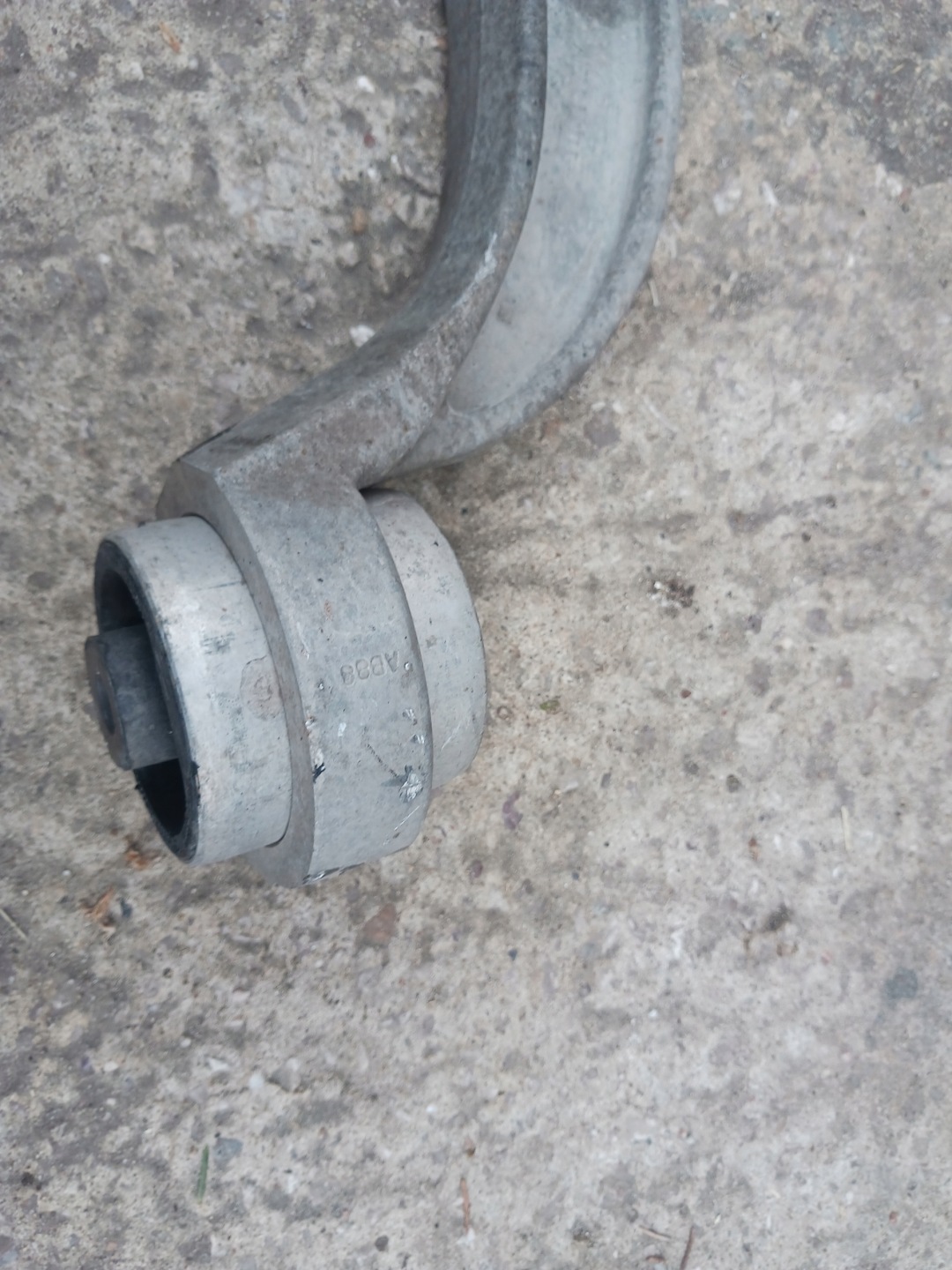 arm left front front AUDI A4 B8 A5 8T 8K0407695G