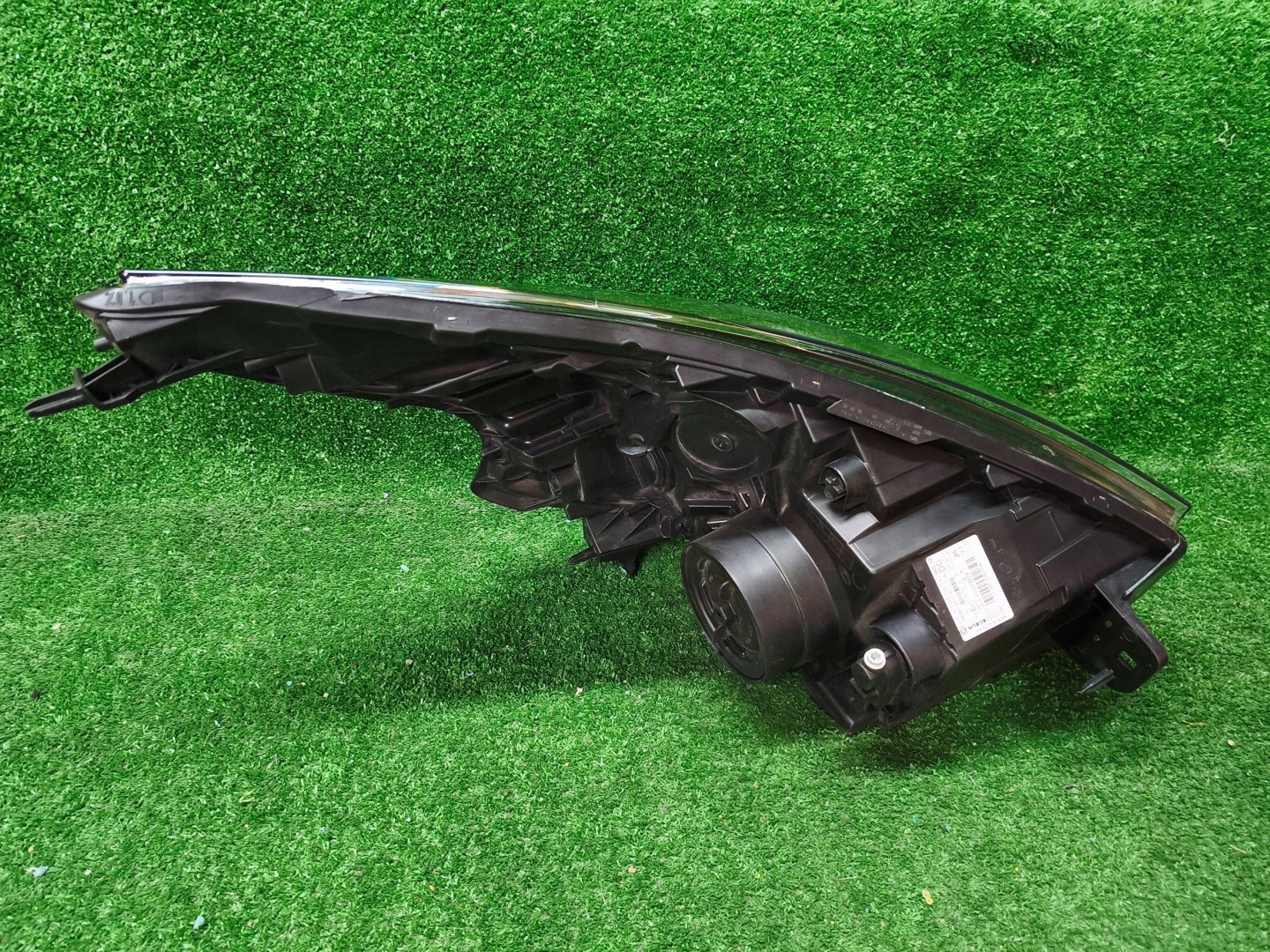 REFLEKTOR links vorne OPEL VIVARO B 14- NR.R1431