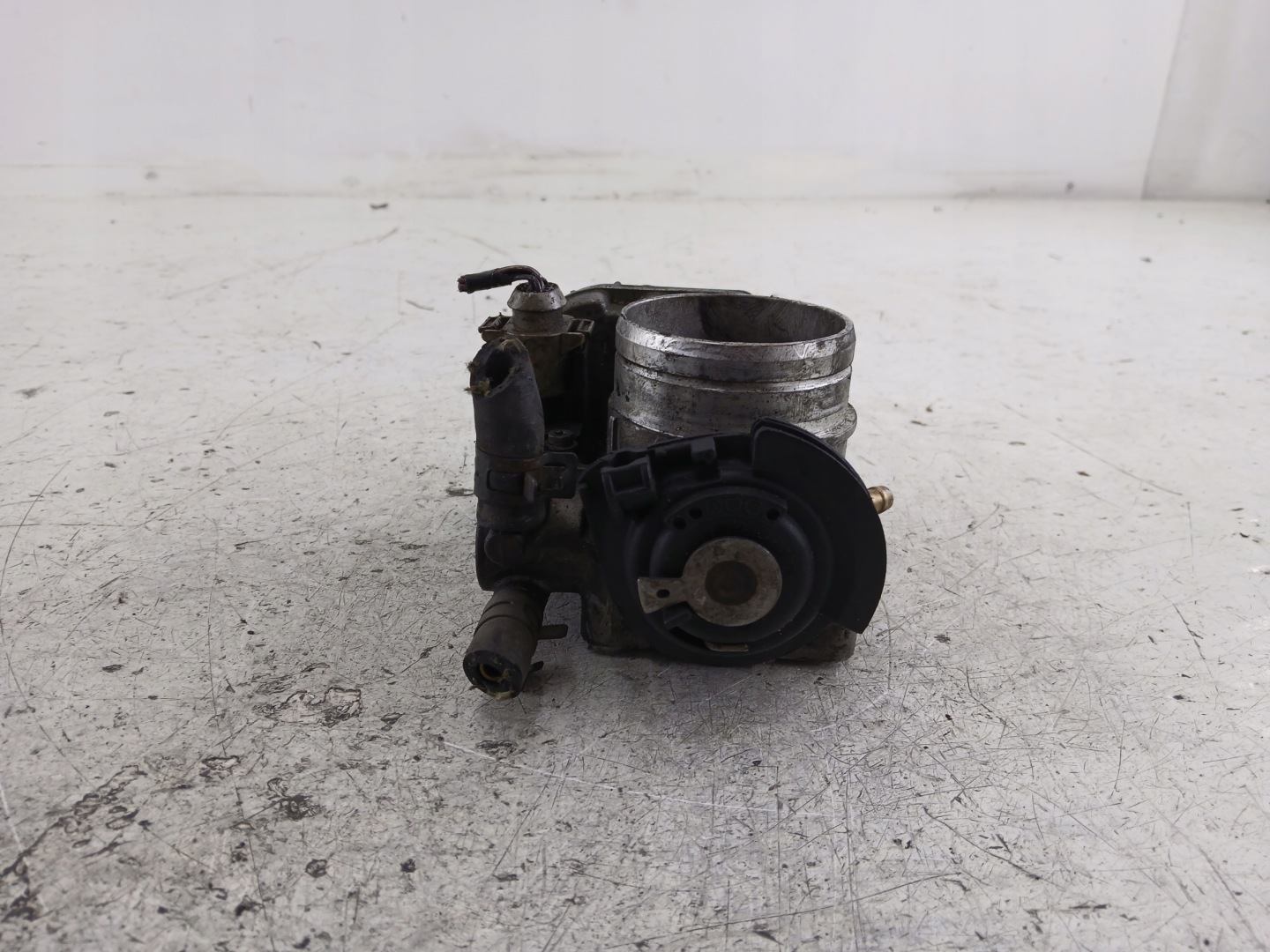 VW PASSAT B5 1.8 throttle flap 17122534