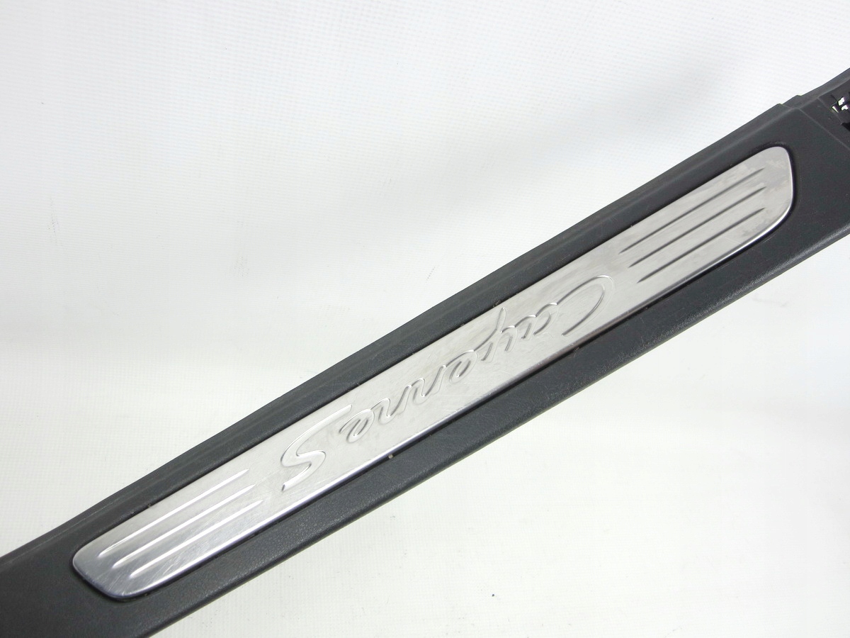 cap moulding of the threshold front front right Porsche Cayenne S II 958 7P5 92A