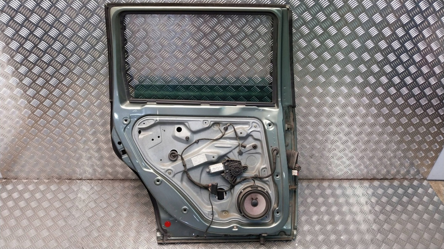 Tür heck links VW PASSAT B5 KOMBI 96