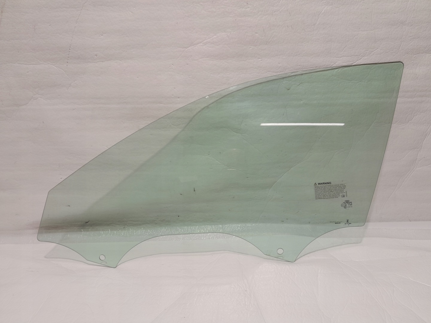 AUDI A4 B9 LIFT window left front 2022R. 8W0845201
