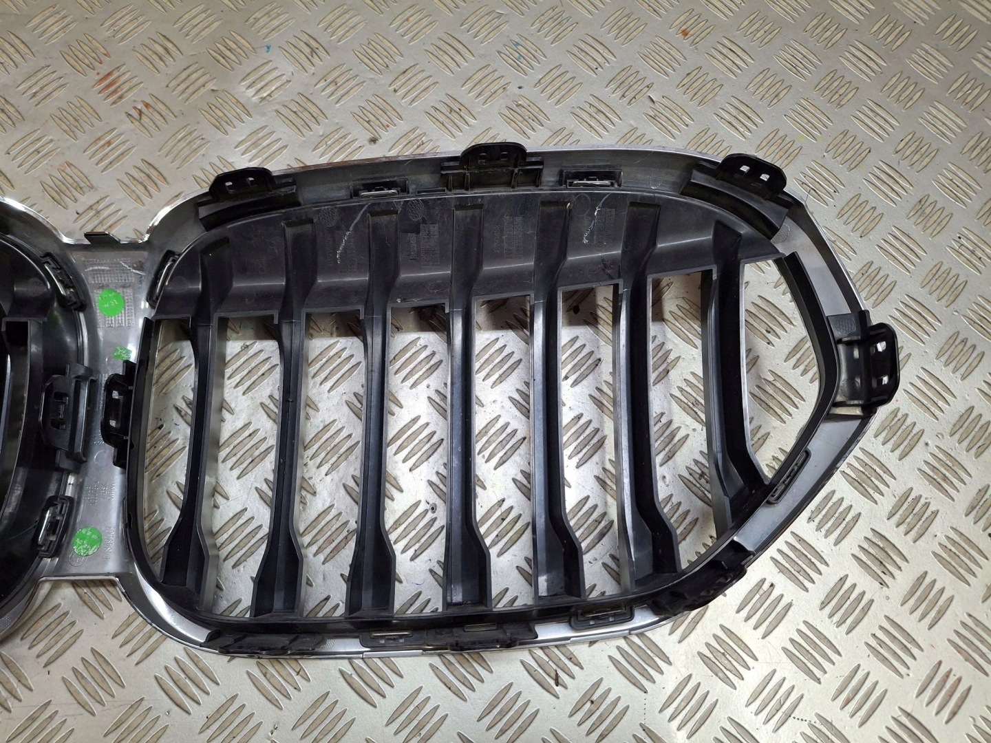 Grille BMW X1 F48 LIFT 2019R->